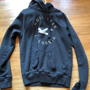Hollister sweatshirt